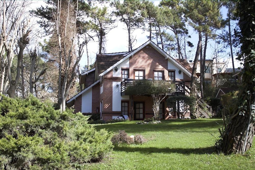 Posada Del Bosque By Hs Carilo Exterior photo